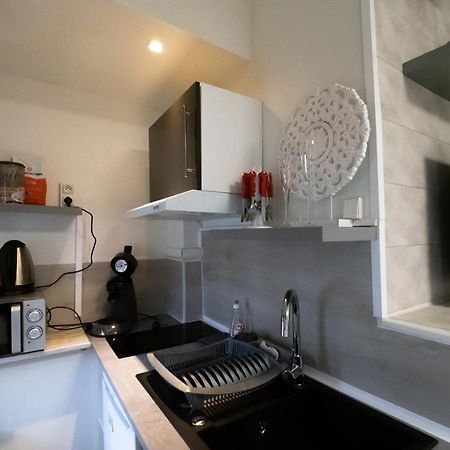 Apartament Le Papillon De La Cathedrale - Calme - Jardin - Wifi Troyes Zewnętrze zdjęcie